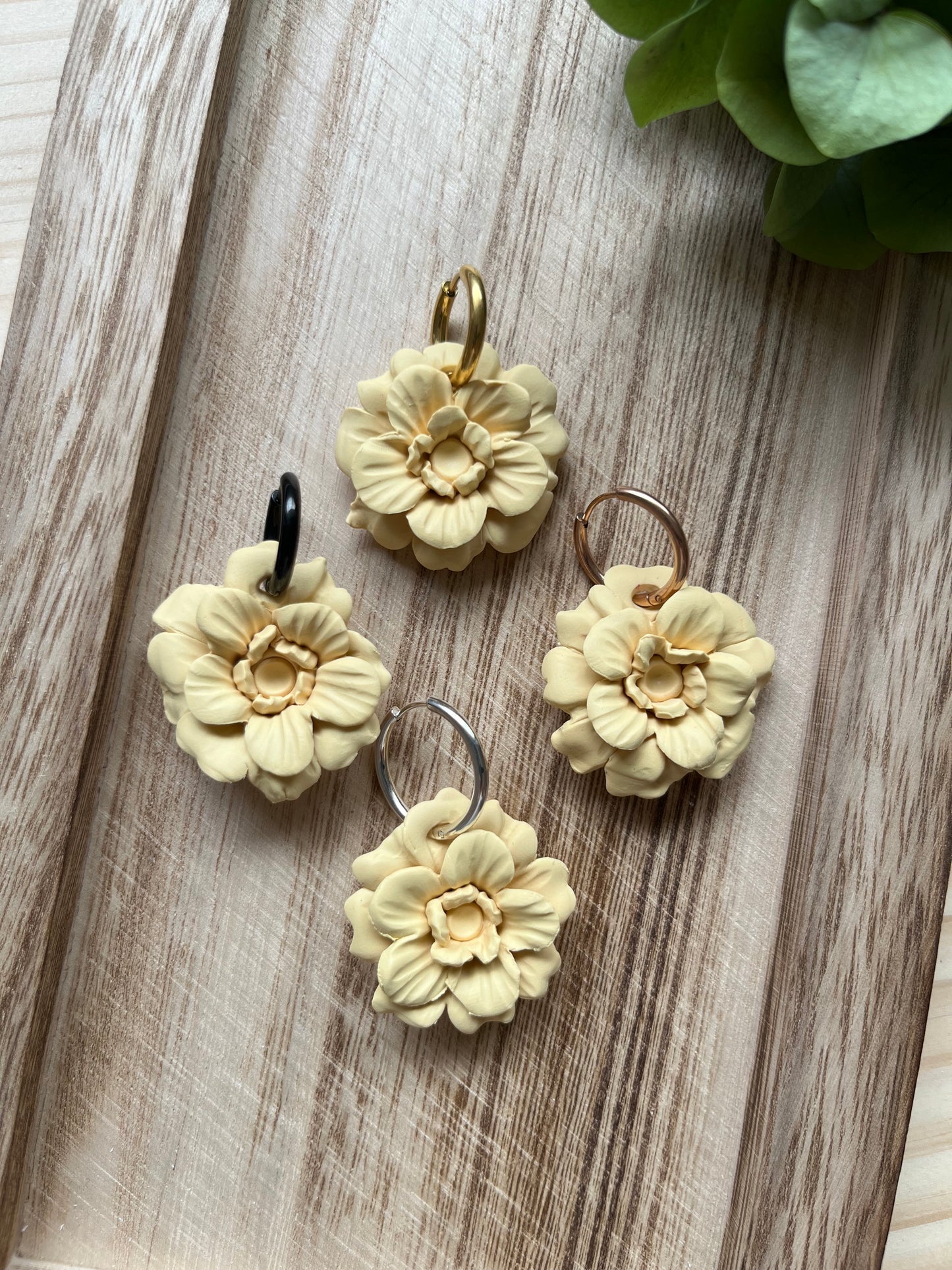 Pastel Yellow Flower Huggies